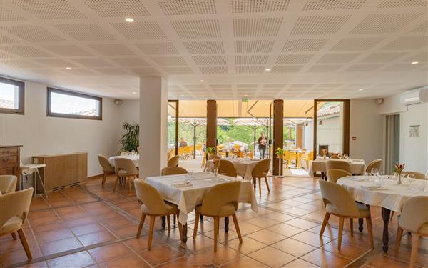 Salle de restaurant13 