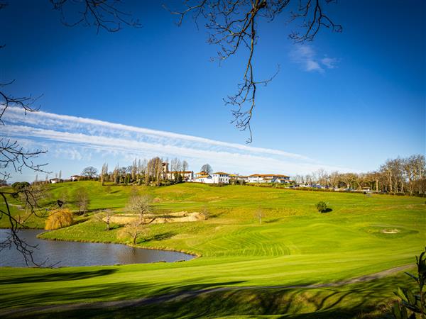 VUE DU BOURG crédit photo- LA SCEP
